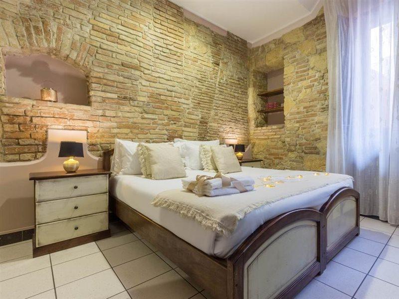 Arcobaleno Guest house 2*